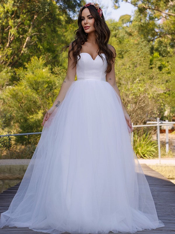 Ball Gown Tulle Sweetheart Sleeveless Sweep/Brush Train Wedding Dresses