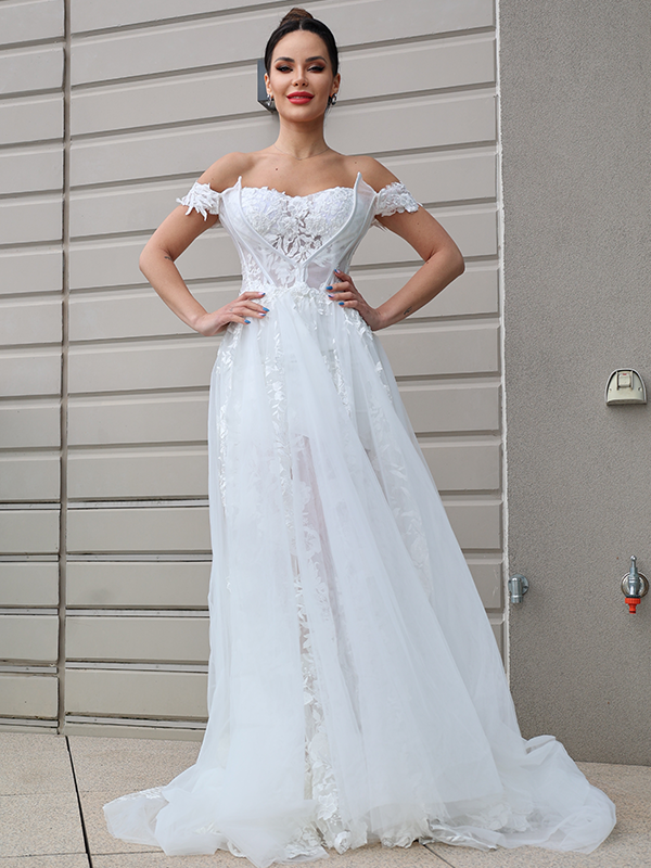 A-Line/Princess Tulle Applique Off-the-Shoulder Sleeveless Sweep/Brush Train Wedding Dresses