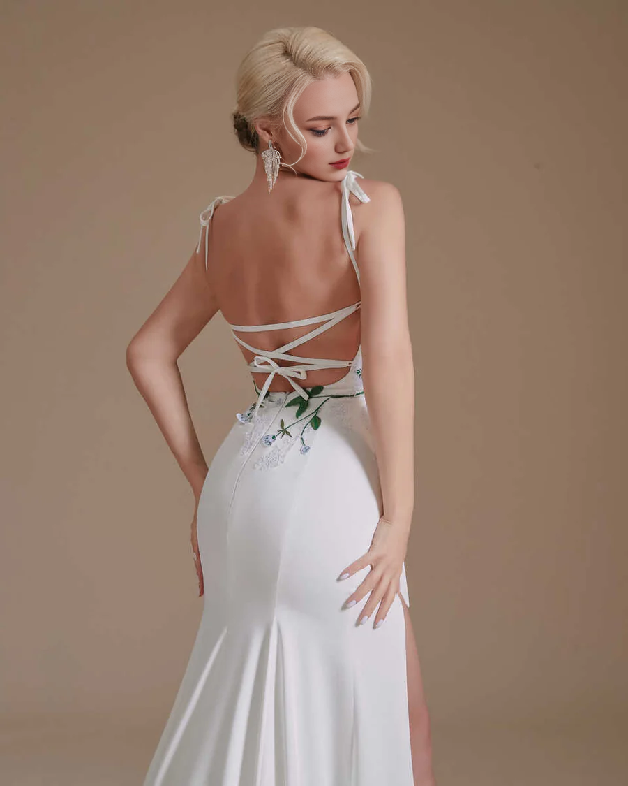 Straps Appliques Backless Sheath Bridal Gown with Slit