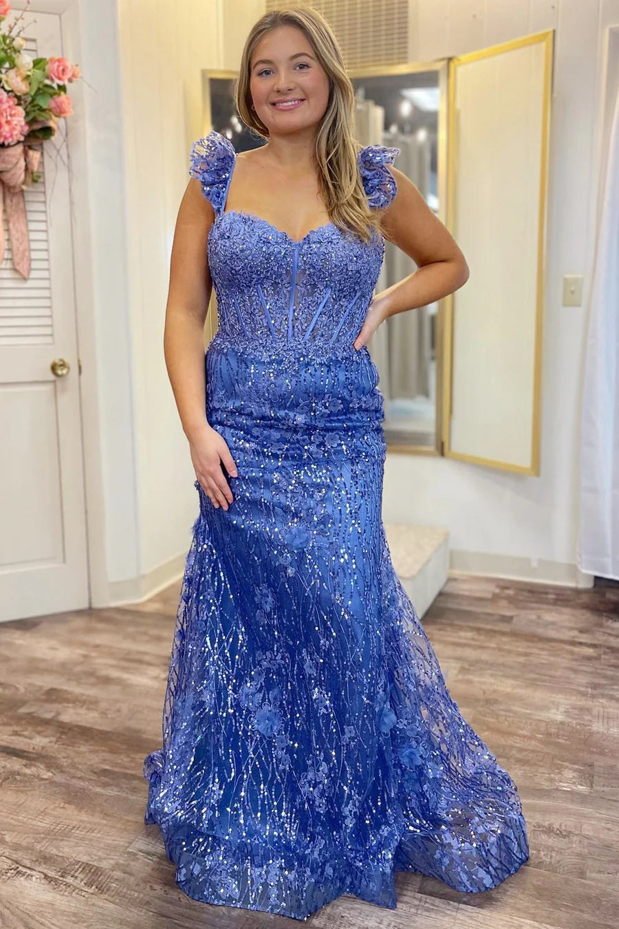 Appliques Sweetheart Flutter Sleeve Mermaid Long Prom Dress