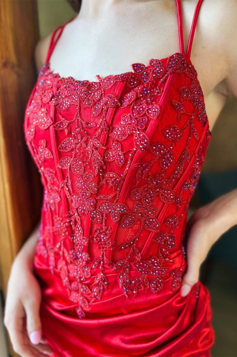 Appliques Lace-Up Mermaid Long Formal Dress with Slit