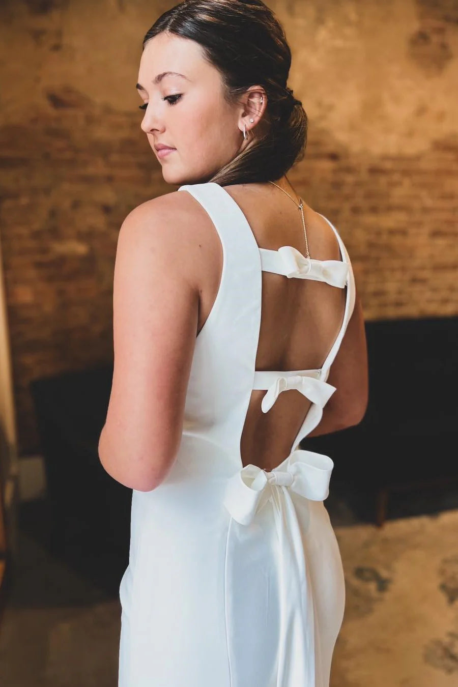 Bateau Cutout Back Trumpet Long Wedding Dress