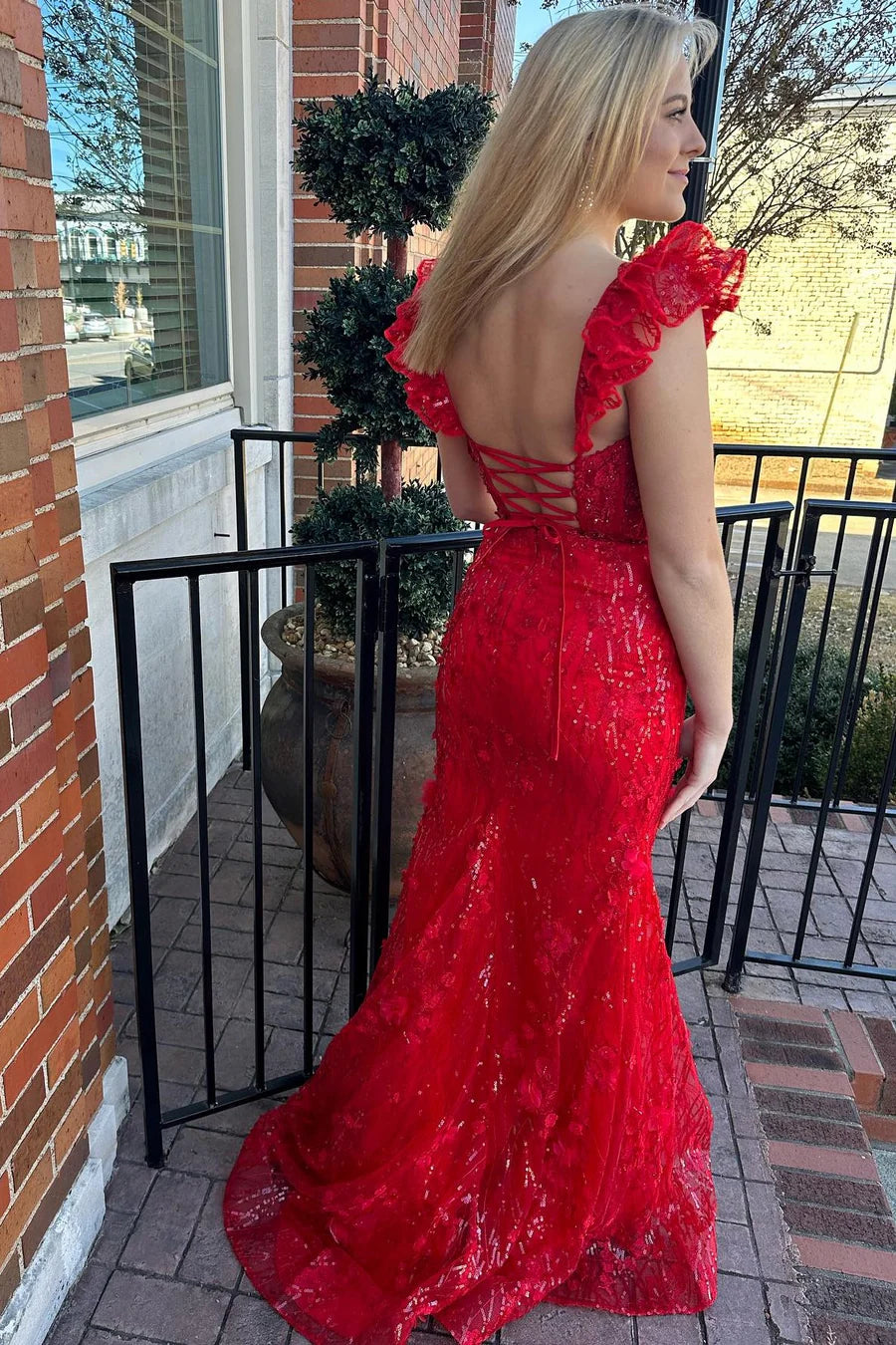 Appliques Sweetheart Flutter Sleeve Mermaid Long Prom Dress