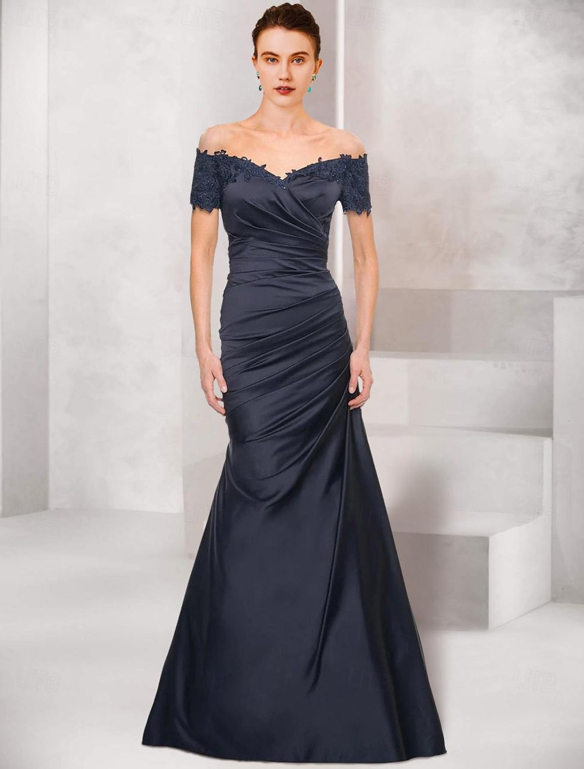 Mermaid Mother of The Bride Dress Wedding Guest Elegant Vintage Off Shoulder V Neck Satin