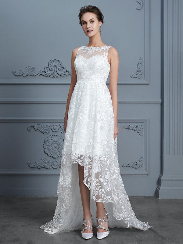 A-Line/Princess Scoop Sleeveless Asymmetrical Lace Wedding Dresses