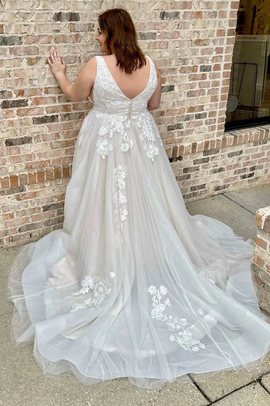 Floral Lace Plunge Neck A-Line Bridal Gown
