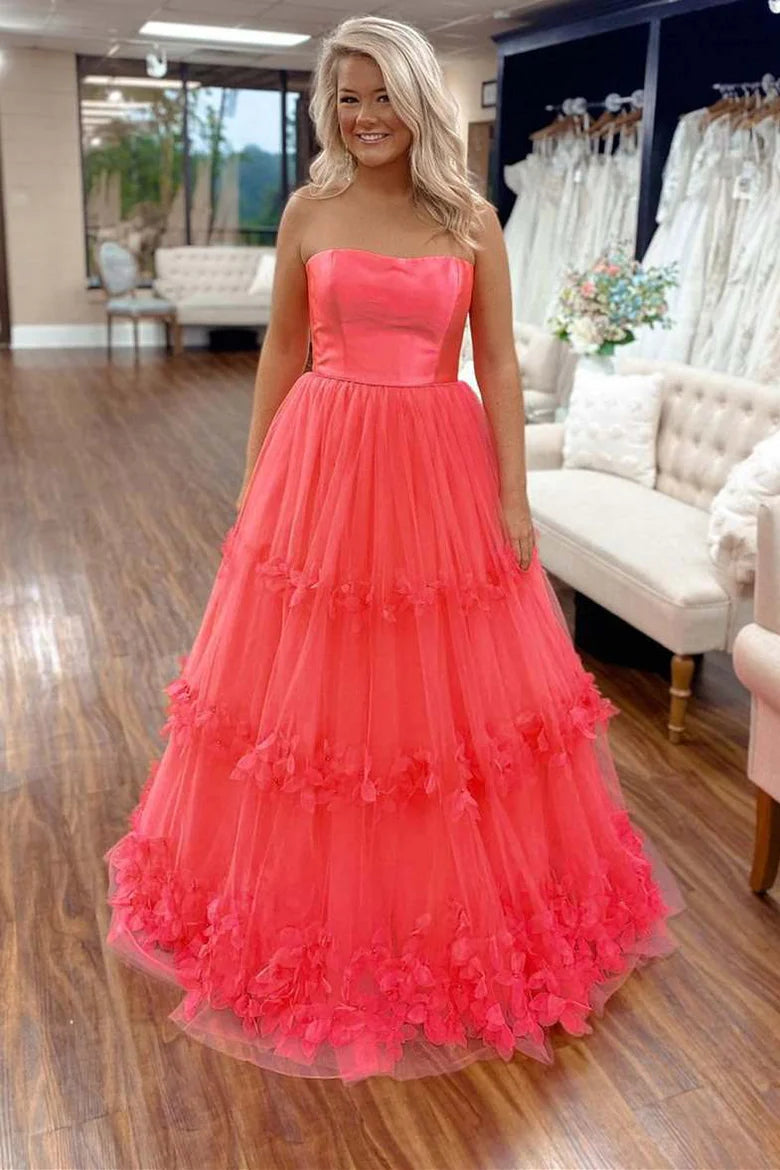 Tulle Strapless Appliques Prom Gown