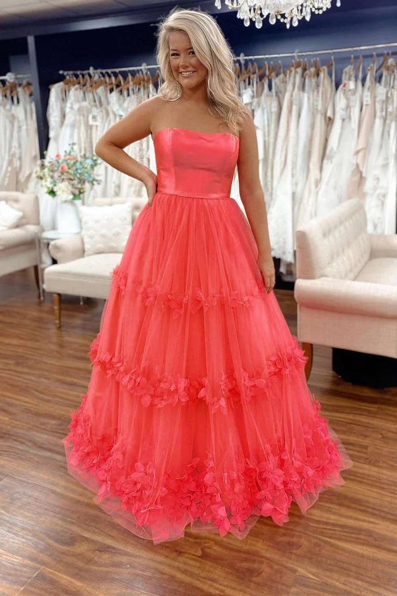 Tulle Strapless Appliques Prom Gown