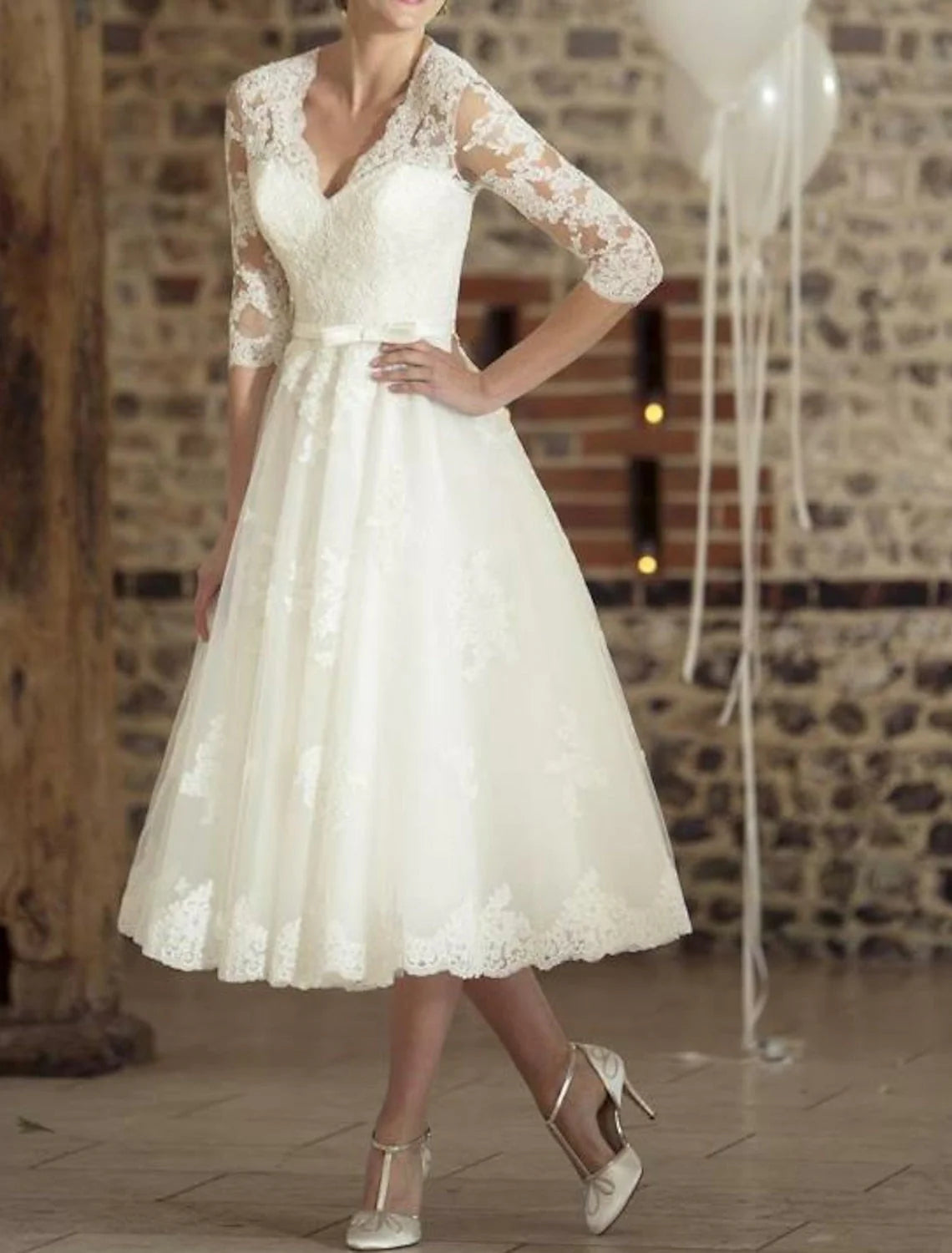 A-Line/Princess V-Neck Tea-Length Lace Wedding Dress