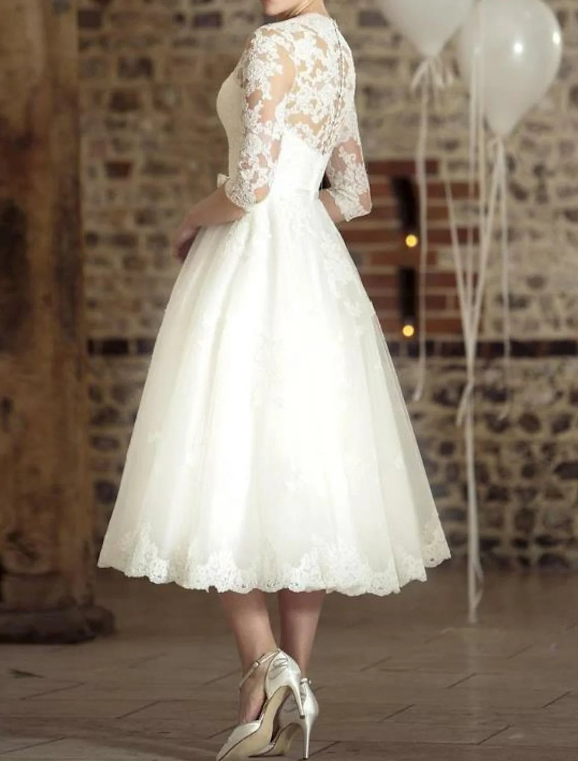 A-Line/Princess V-Neck Tea-Length Lace Wedding Dress