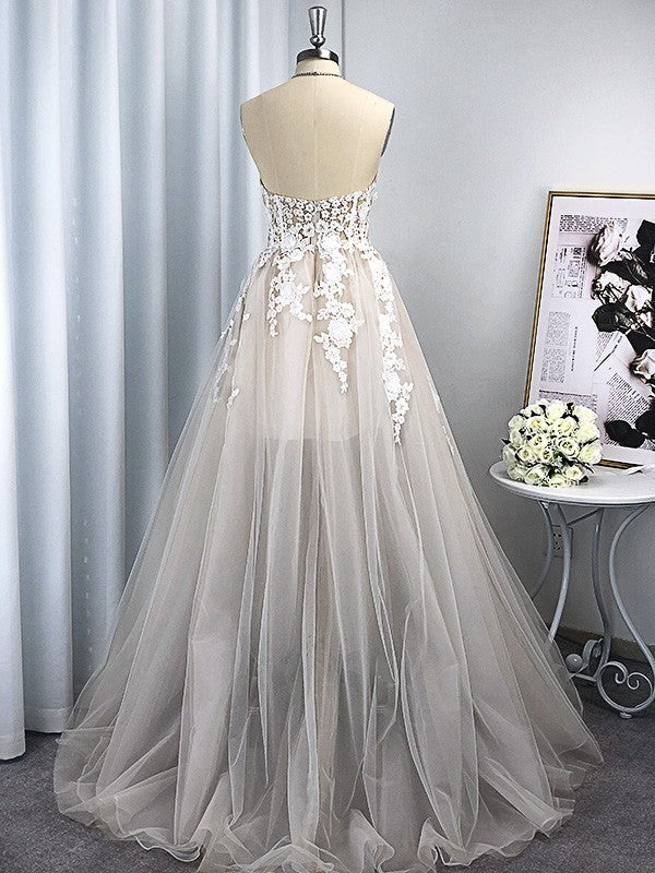 A-Line/Princess Tulle Applique Sweetheart Sleeveless Sweep/Brush Train Wedding Dresses