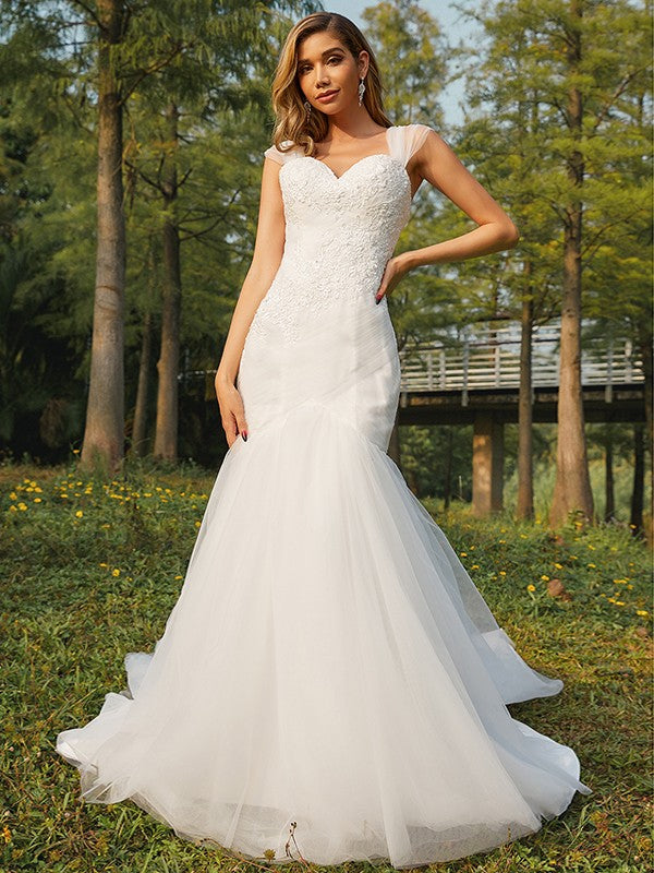 Trumpet/Mermaid Tulle Applique Sweetheart Sleeveless Sweep/Brush Train Wedding Dresses