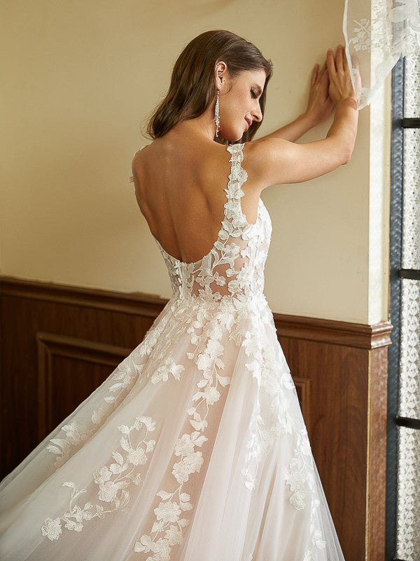 A-Line/Princess Tulle Applique Straps Sleeveless Court Train Wedding Dresses