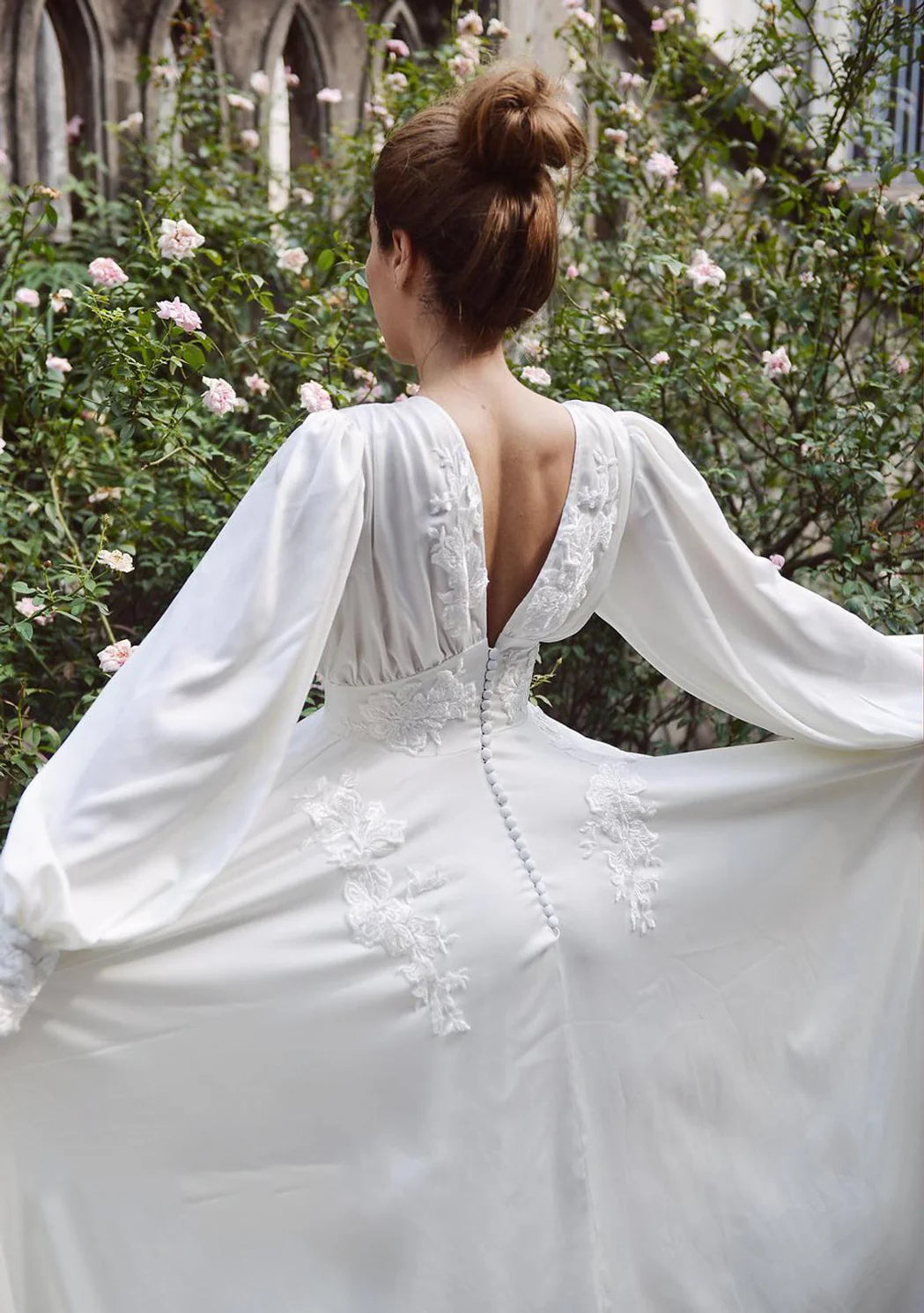 A-Line Soft Satin Wedding Dresses Boho Lace Appliques Long Puff Sleeves Bridal Gown Vintage Wedding Party Gowns