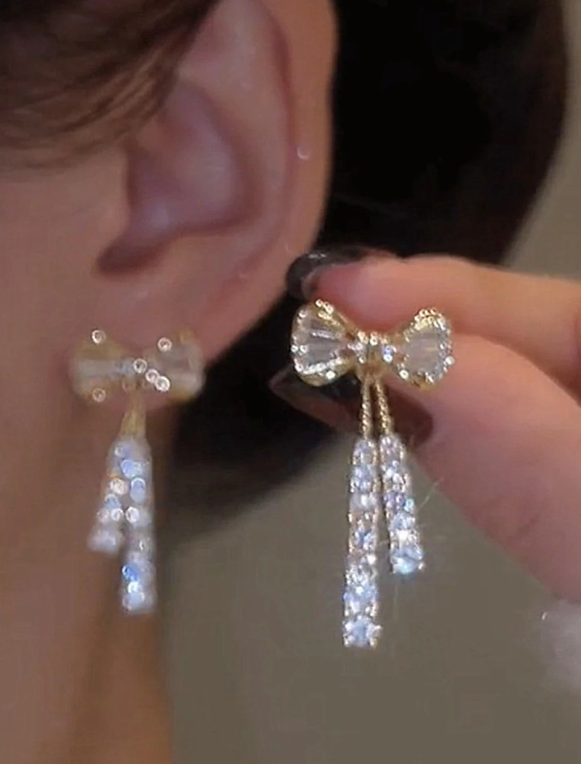 Women's Zircon Drop Earrings Fine Jewelry Classic Bowknot Personalized Stylish Earrings Jewelry Silver For Wedding Party 1 Pair