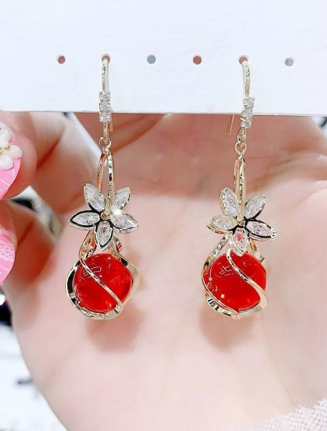 Women's Opal Drop Earrings Fine Jewelry Classic Petal Personalized Stylish Opal Earrings Jewelry White / Red For Gift Festival 1 Pair