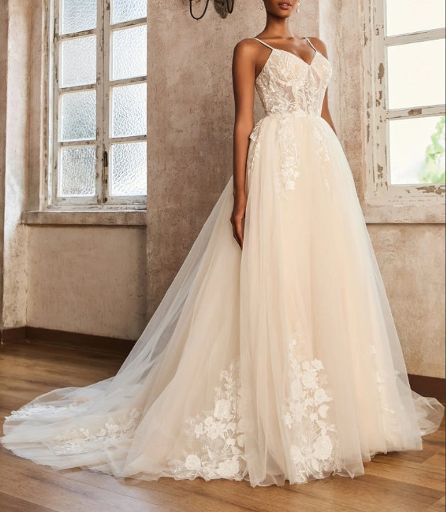 Spaghetti Straps V-Neck Lace Bodice Appliques Wedding Dress
