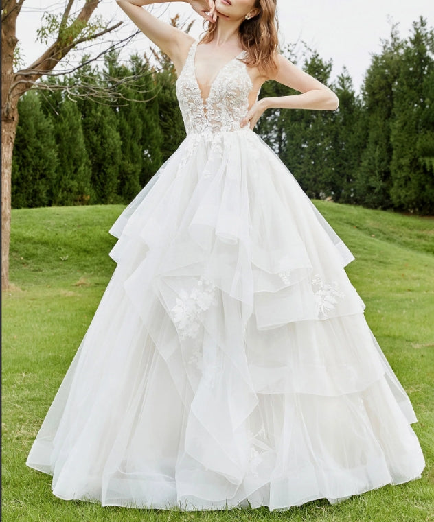 Lace Bodice Plunging V-neck Sleeveless Ruffles Wedding Dress