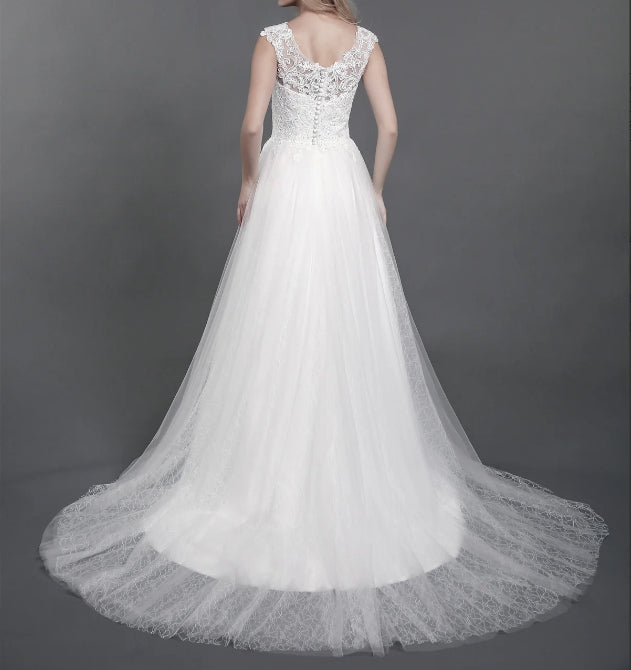 Shoulder Strap Lace Wedding Gown with Train