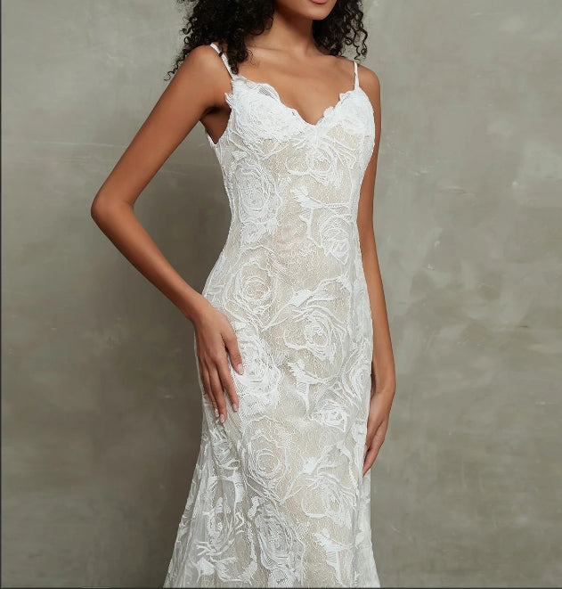 Spaghetti Straps Vintage Lace Mermaid Wedding Gowns