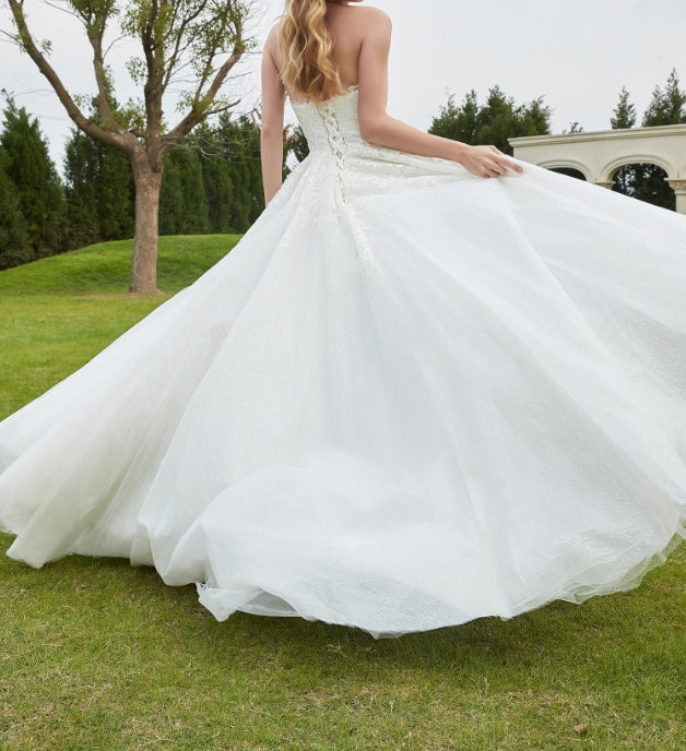 Sweetheart Lace Ruched Sweep Train Wedding Dress
