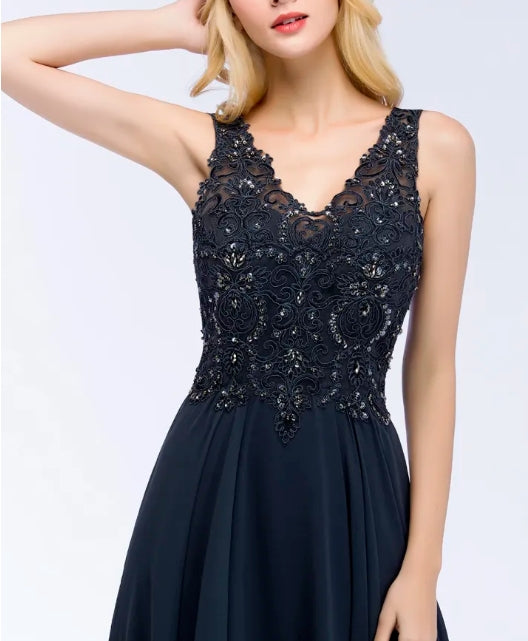 Long A-line V-neck Sleeveless Floor-Length Chiffon Bridesmaid Dresses