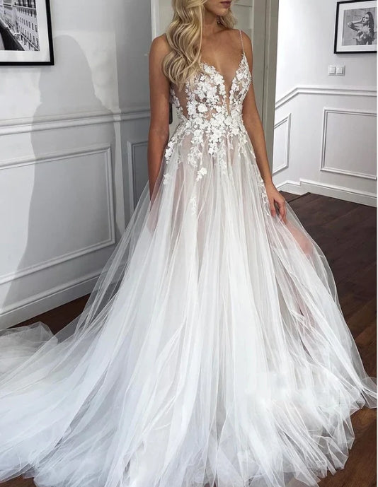 Spaghetti Straps V-Neck Lace Appliques A-line Tulle Rustic Wedding Dress