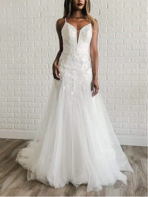 A-Line Tulle White Spaghetti Straps Wedding Dress with