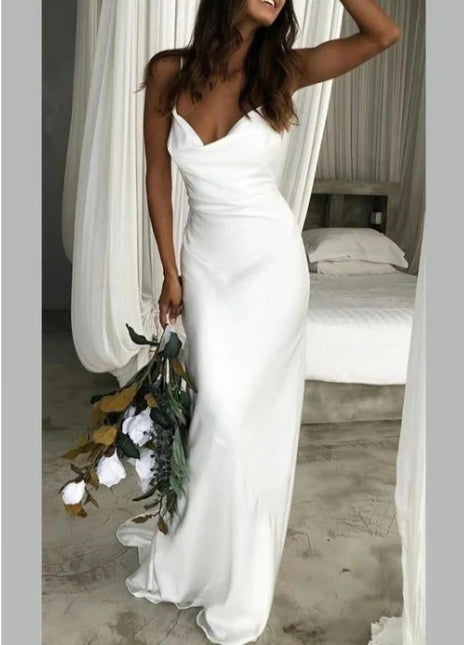 White Sweep Train Spaghetti Straps Wedding Dress