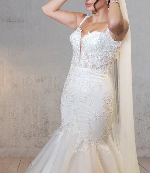 Long Mermaid Lace Wedding Dresses Tulle Straps with Appliques