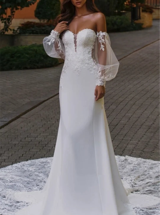 Ethereal Mermaid Plunging Neck Chiffon Tulle Wedding Dress with Appliques