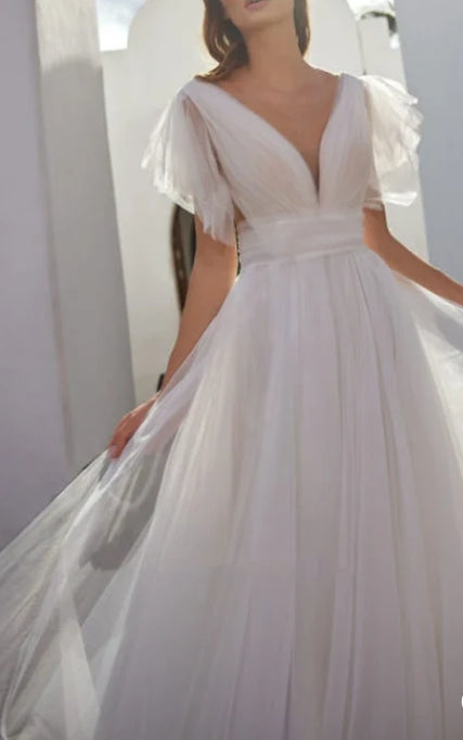 A-Line Tulle Wedding Dress With V-neck And Low-V Back