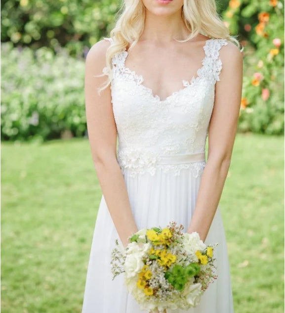 Long Chiffon Lace Weddig Dress With Beading Flower