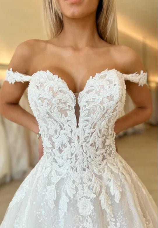Off the Shoulder Romantic Lace Wedding Dress Bridal Gown