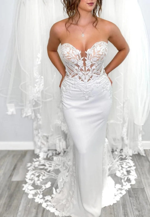 White Strapless Sweetheart Appliques Mermaid Long Wedding Dress