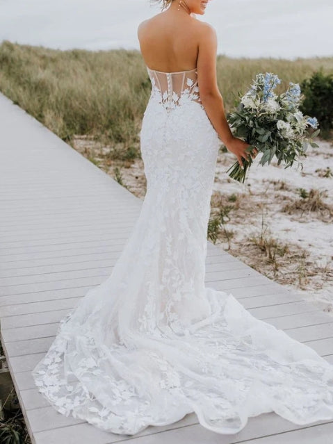 Sweetheart Tulle Appliques Wedding Dresses with Sleeves