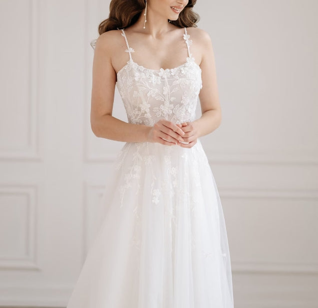 Floral wedding dress with trained skirt bridal gown with slim spaghetti straps boho maxi dress