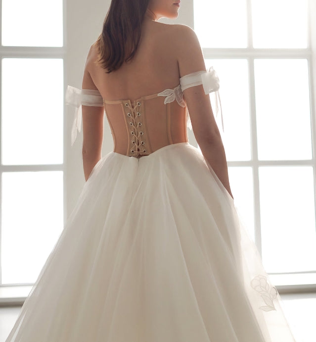 A-line Floral Lace Luxurious Wedding Dress Drop Waist Corset Tulle Skirt Wedding Dress  Flowers Embroidered Wedding Dress