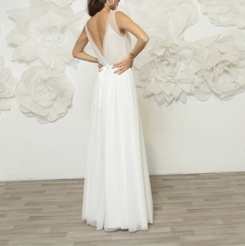 Wedding Dress With Breathtaking Floral Embroidery Flattering Silhouette Of Delicate Fabrics And Luxurious Style