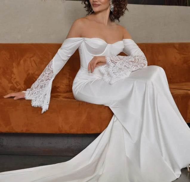 Off-white Lace And Atlas Off-shoulder Wedding Dress Long Sleeve Minimalist Mermaid Bridal Gown