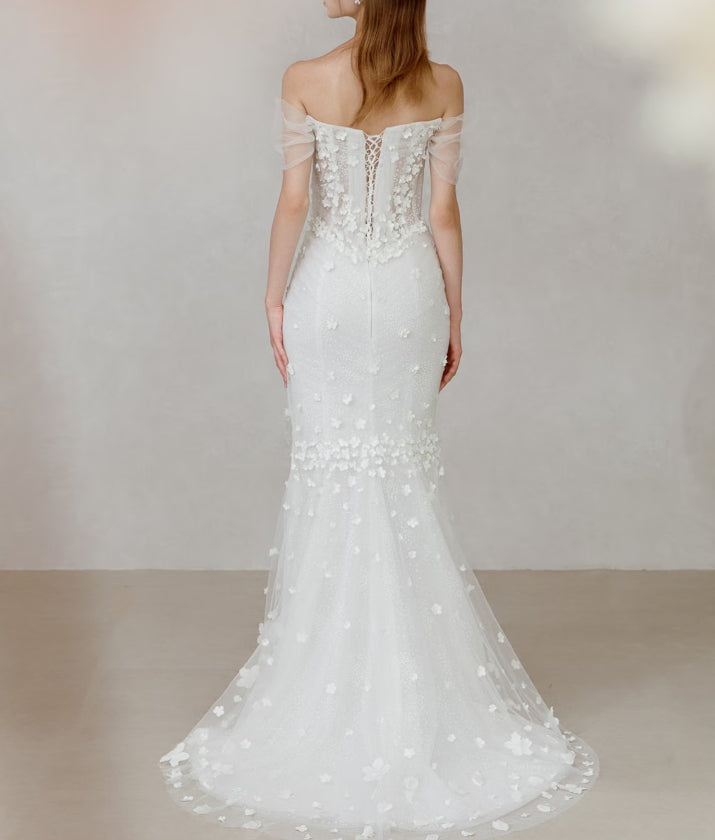 Luxurious off shoulder wedding dress with train corset strapless mermaid wedding dress