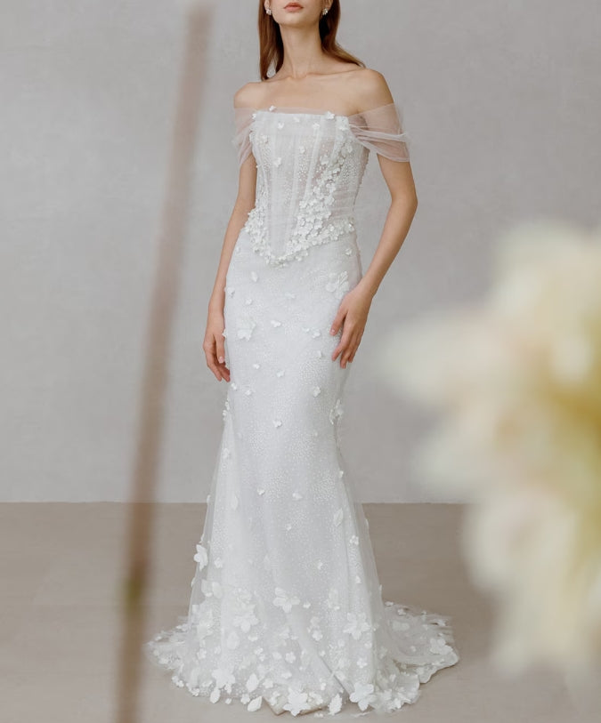 Luxurious off shoulder wedding dress with train corset strapless mermaid wedding dress