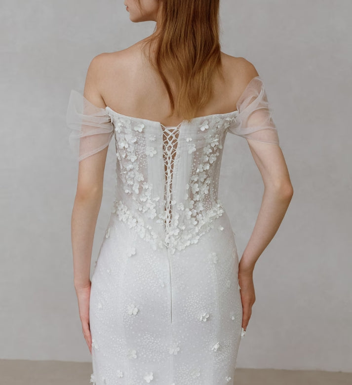 Luxurious off shoulder wedding dress with train corset strapless mermaid wedding dress