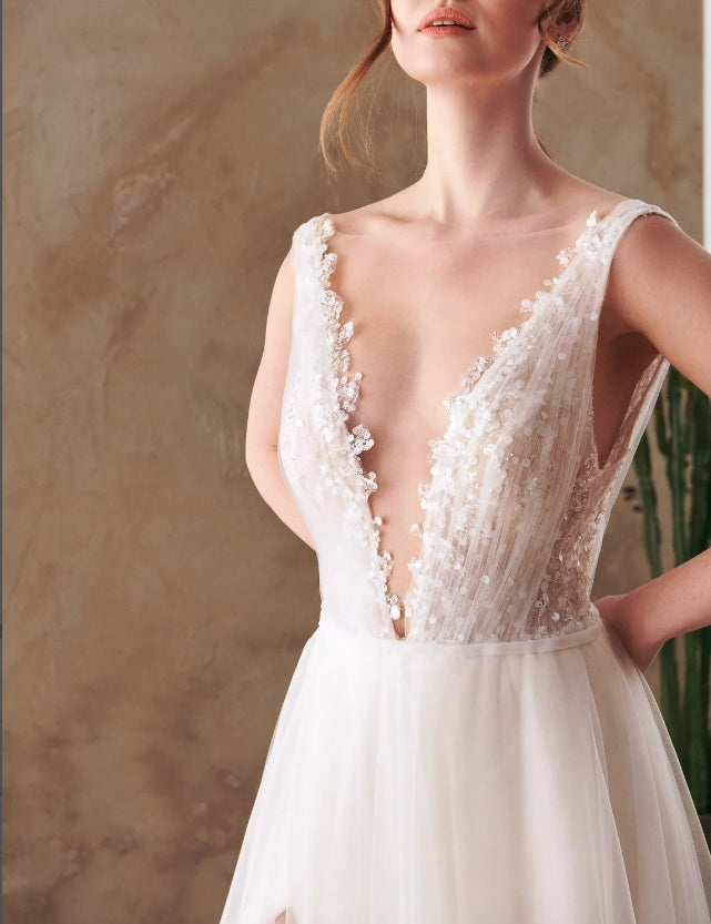 Wedding Gown Wedding Dress Bridal Gown  Boho Bridal Gown Tulle Wedding Gown Lace Bridal Gown