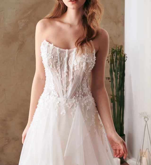 Wedding GownWedding DressTulle Wedding Gown Lace Bridal Gown Ivory Bridal Gown