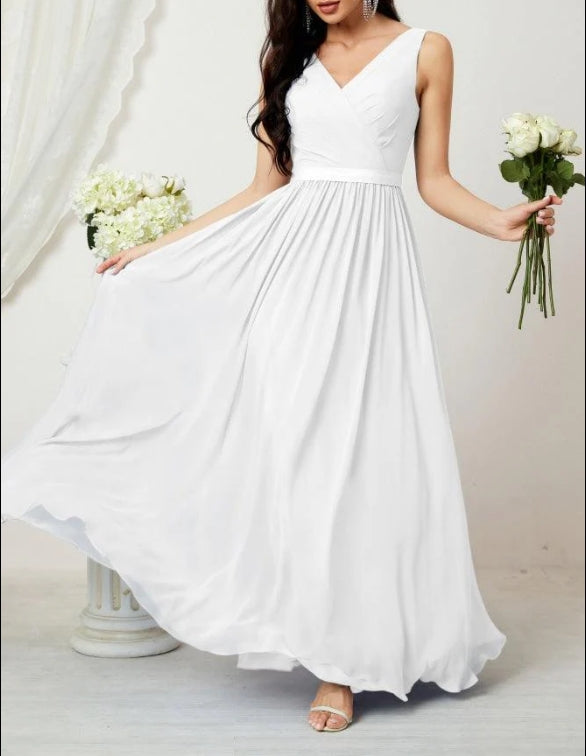 Women's Chiffon Long Bridesmaid Dresses A line Sleeveless Formal Prom Gown for Evening Party