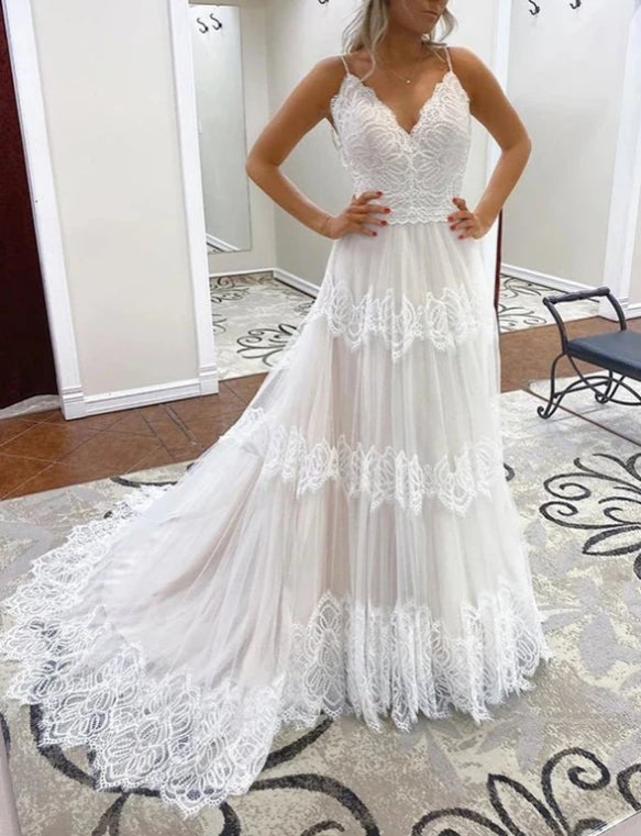 A-line Spaghetti Straps Lace Bridal Gonws Rustic Wedding Dress