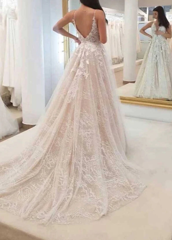 Tulle A-line V-neck Wedding Dresses With Lace Appliques Bridal Gown
