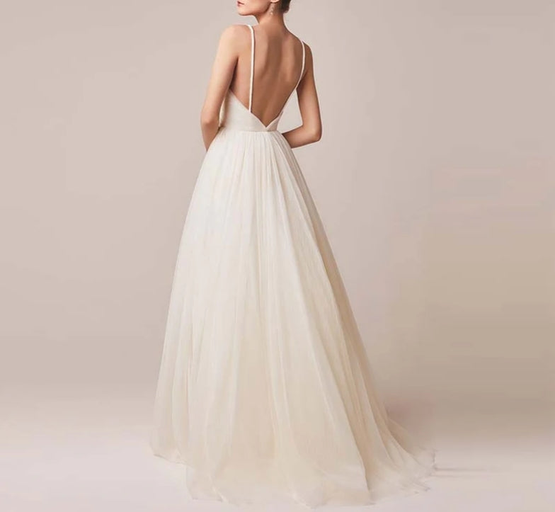 Sexy Spaghetti Straps Tulle Wedding Dress Vestido Sleeveless V-neck Backless Bride Dresses Robe De Mariage