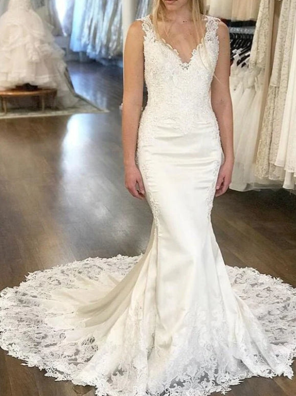 Mermaid Satin Lace V-neck Appliqued Wedding Dresses With Chapel Train